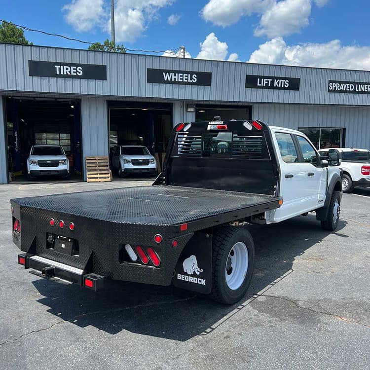 Knollwood Upfitters | Commercial Vehicle Upfitting & Work-Ready Solutions